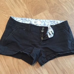 american eagle black shorts